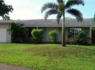 7800 NW 45th St, Lauderhill, FL 33351