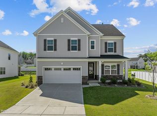 412 Acerno Dr, Fuquay Varina, NC 27526