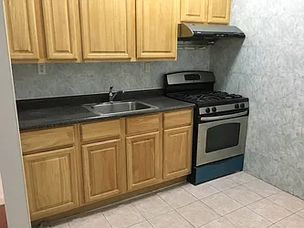 Rented by Century 21 New Golden Age Realty