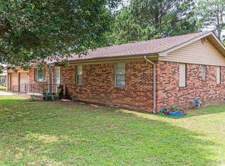 500 Dogwood View Dr, Paragould, AR 72450
