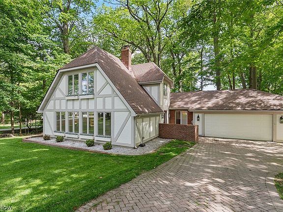 3rd image of 6165 Grandridge Pointe Dr