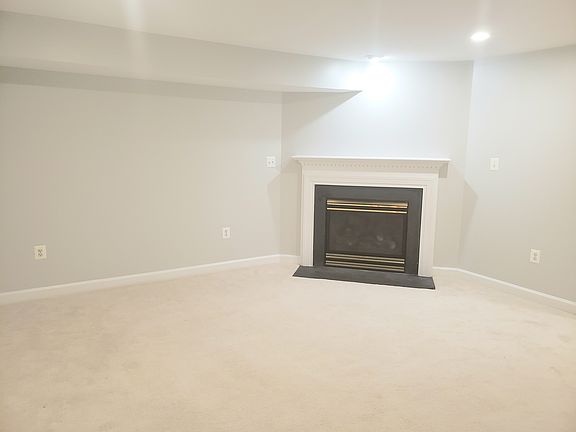 3rd image of 4234 Lower Park Dr