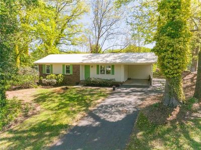 122 Westridge Dr, King, NC, 27021