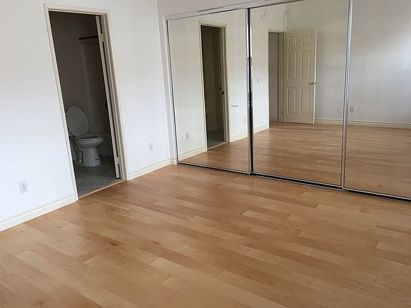 upstair bed room #2