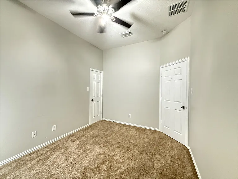 26823 Lakeridge Park Ln — Photo 30