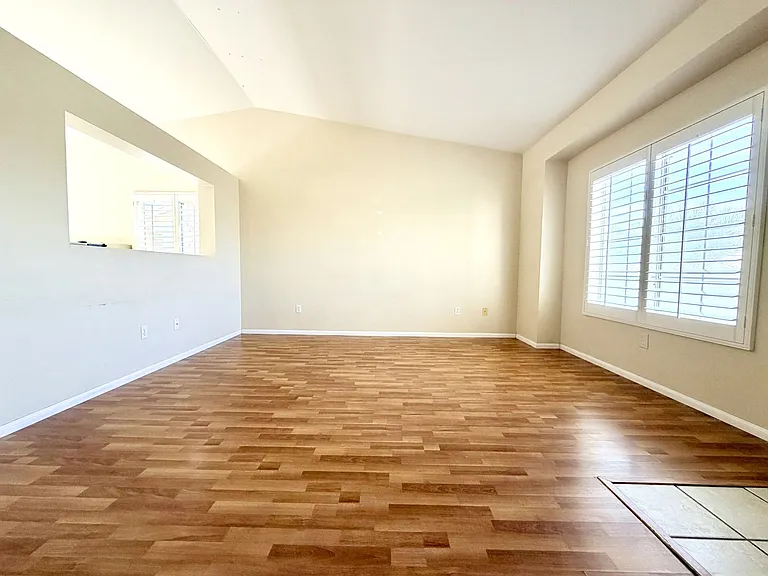 79220 Laurie Ct — Photo 5