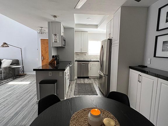 2nd image of 6116 Calle Mariselda Unit 202