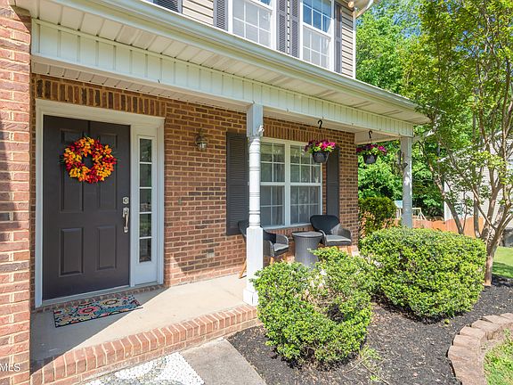 2nd image of 10913 Parkgate Ln