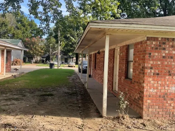 709 Meadowbrook St, Jonesboro, AR 72401