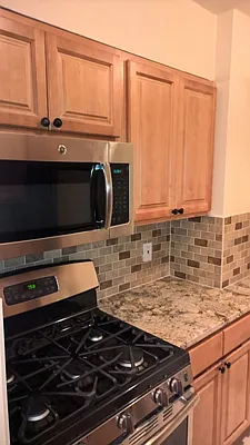 Rented by Keller Williams NYC | media 27