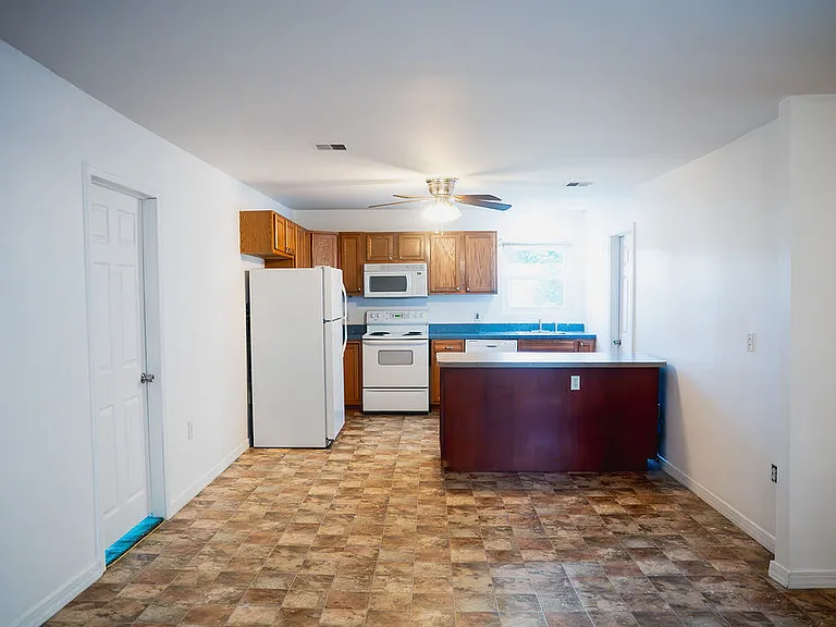 301 S Main St #307 — Photo 7