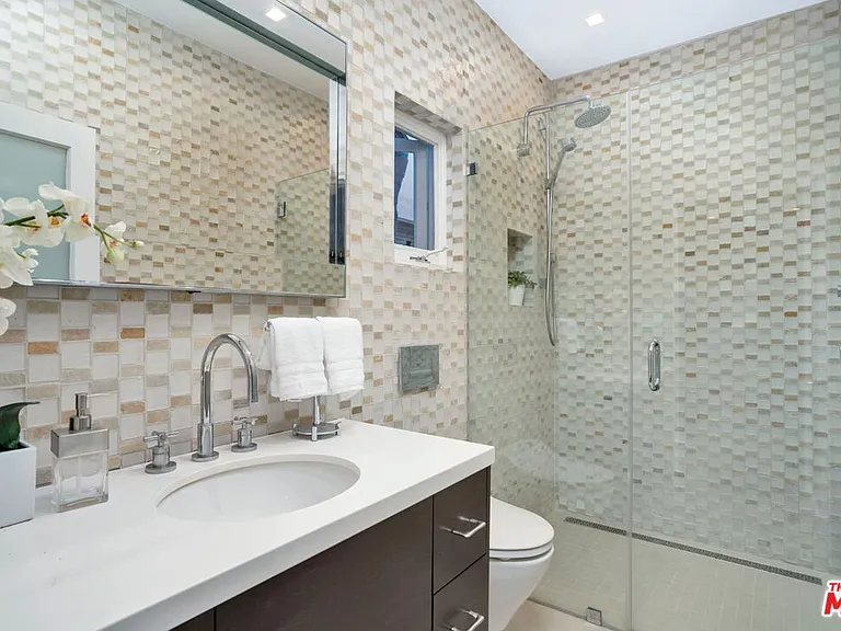 314 Palisades Ave — Photo 26