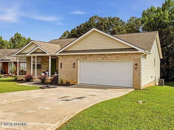 3rd image of 4412 Waldon Pond Ln