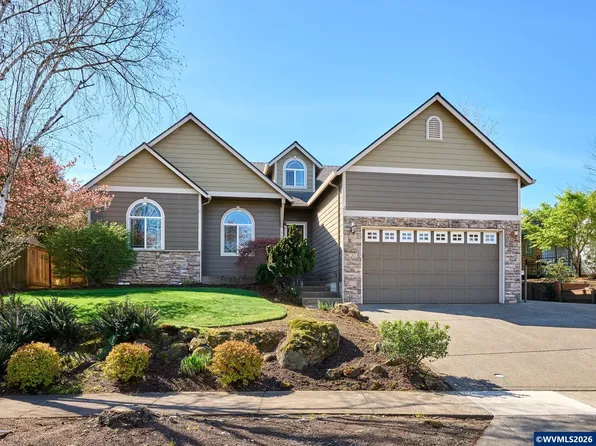 111 Breyonna Way, Silverton, OR 97381