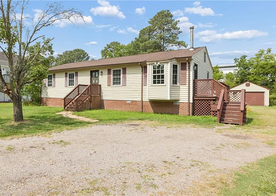 1st image of 19 Freeman Dr #A