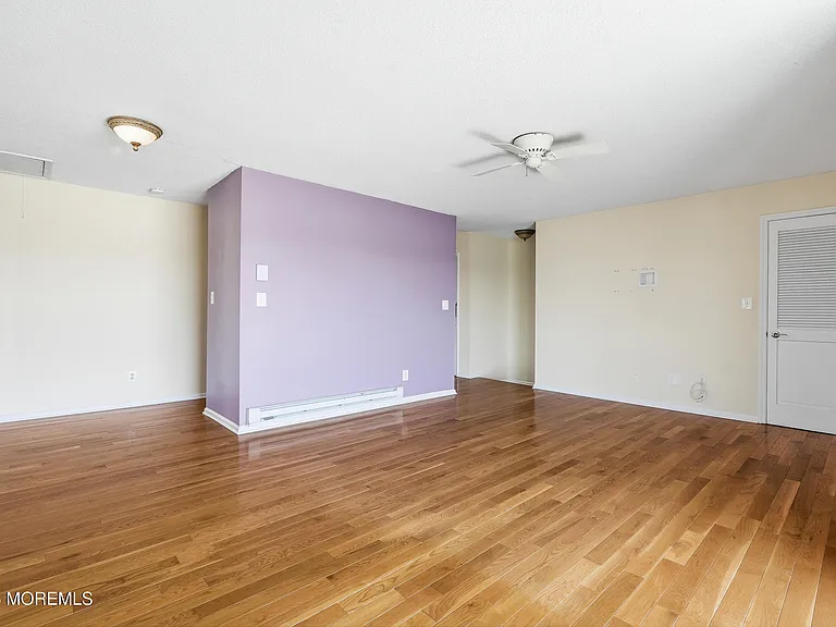 51 Valentine St #6B — Photo 9