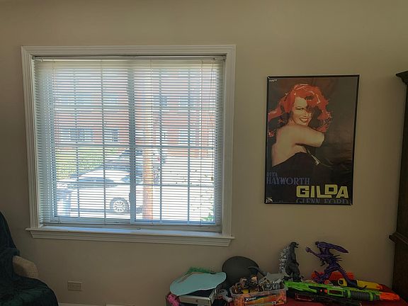 3rd image of 4814 Elm St #2