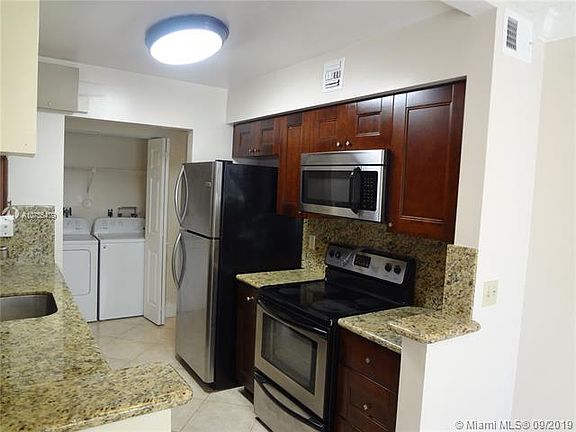 3rd image of 9877 Westview Dr APT 619