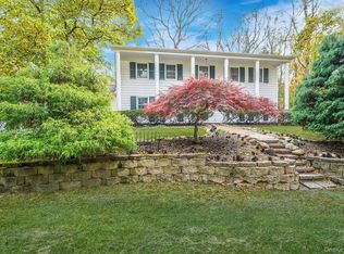 77 Shore Road, Mount Sinai, NY 11766