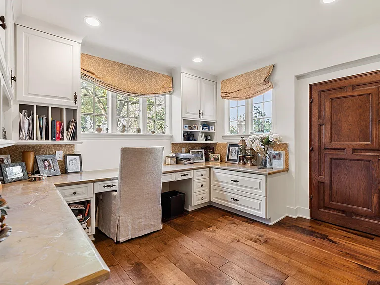 3325 Inwood Dr — Photo 13