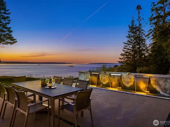 22702 Dogwood Lane, Woodway, WA 98020