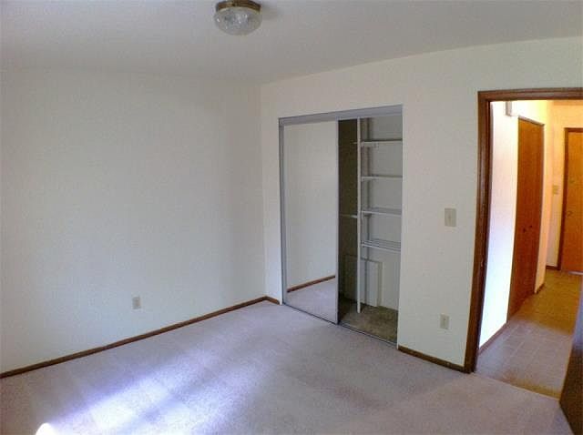 1st image of 507 N Washington St APT 1