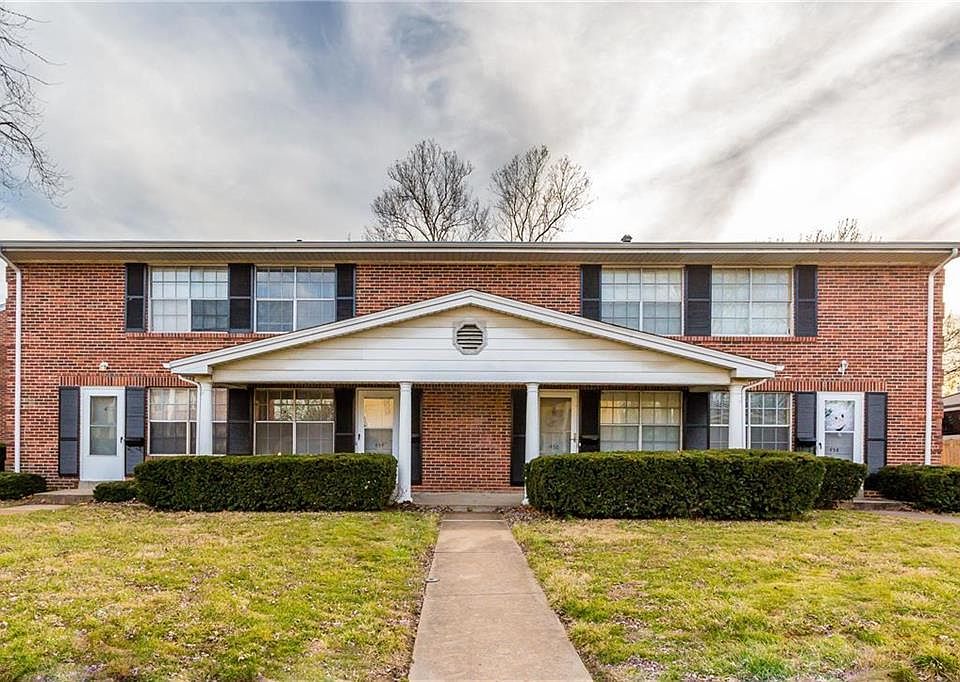 1st image of 458 Olian Dr