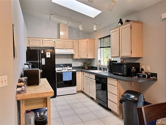 5th image of 26109 121st Ct E