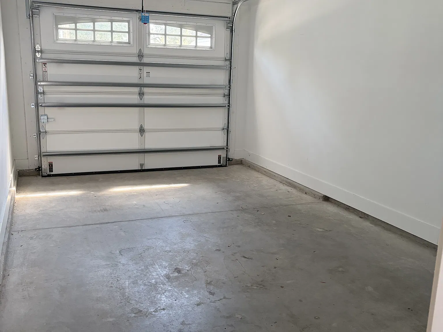 3 bed, 2.5 bath, 1756 sqft, $3,500 — Photo 4