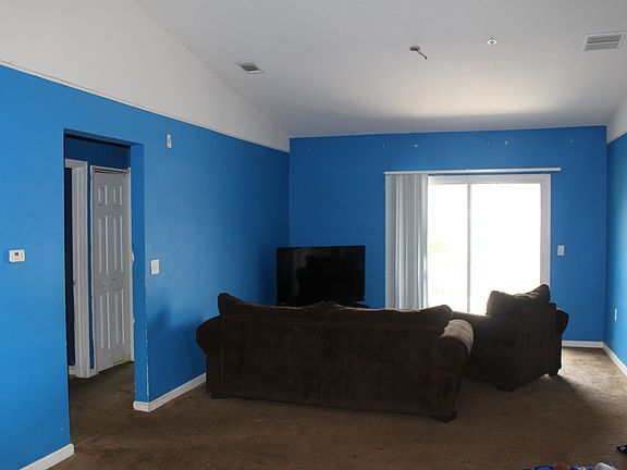 3rd image of 5101 Playpen Dr #9