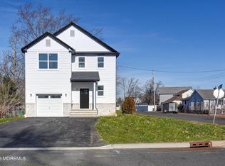 910 Malden Drive, Keyport, NJ 07735
