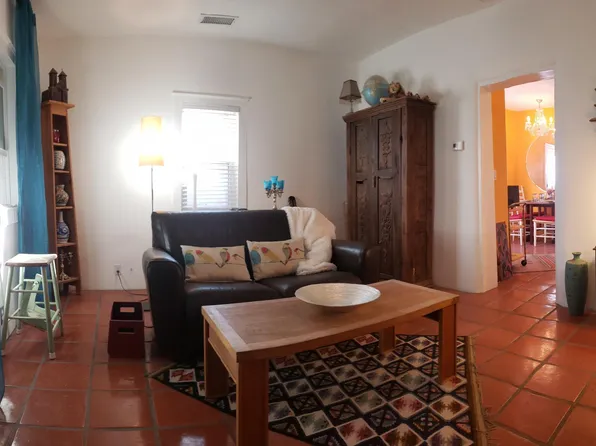 405 19th St NW, Albuquerque, NM 87104