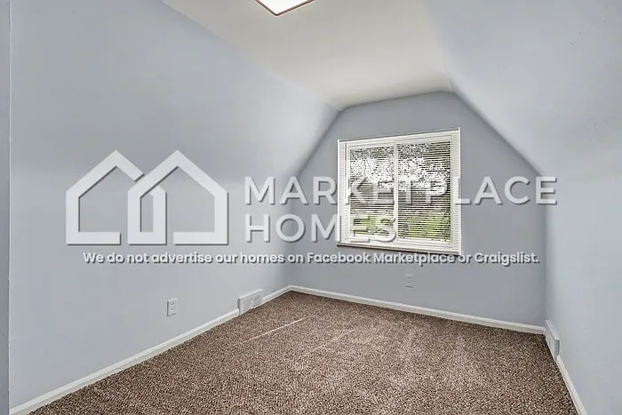 18431 Teppert St — Photo 20