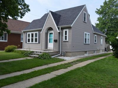 7712 27th Ave, Kenosha, WI, 53143