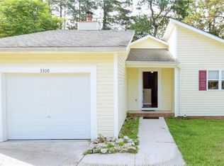 3308 Arrowhead Rd, Spring Lake, NC 28390