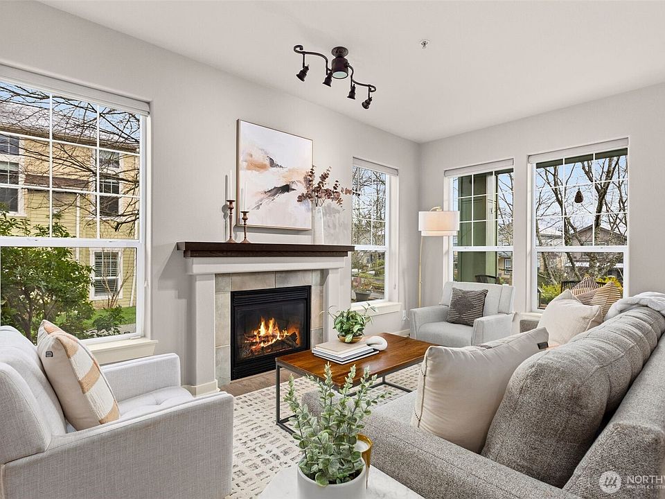 1st image of 7709 Fairway Avenue SE #102