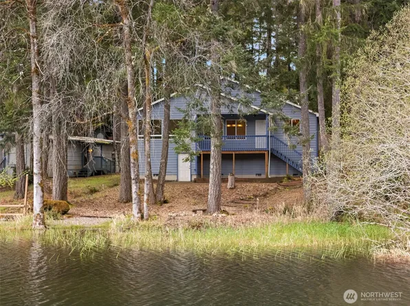 151 E Emerald Lake Drive W, Grapeview, WA 98546
