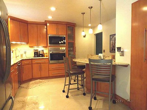 5th image of 3508 Burnett Dr