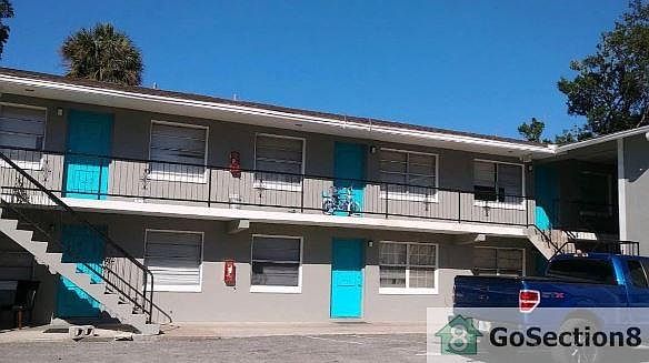 1st image of 325 8th St