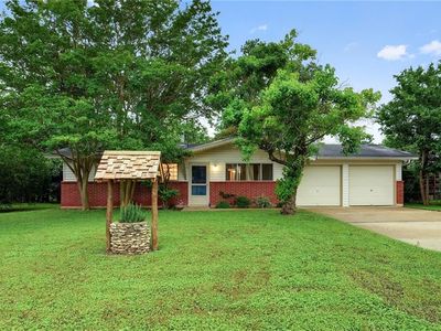 8610 Bluff Springs Rd, Austin, TX, 78744