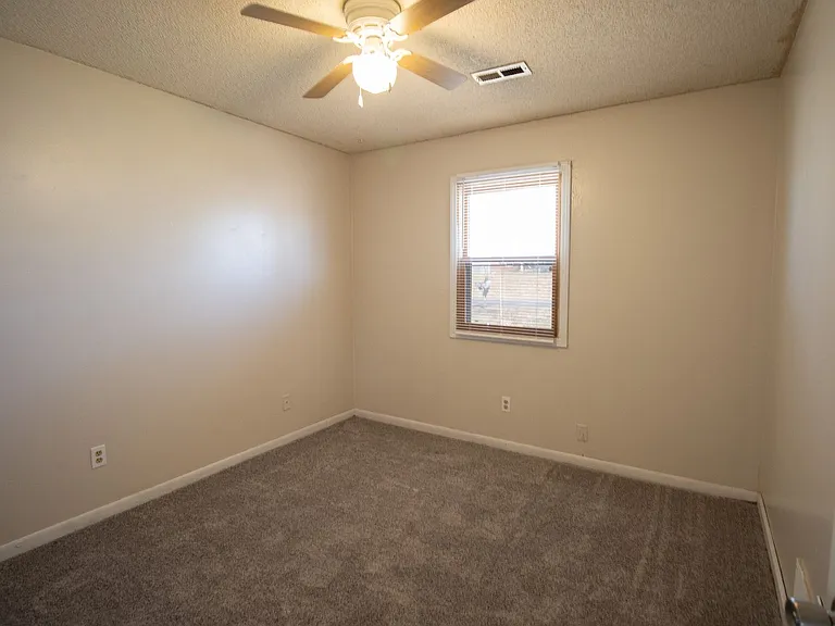 3604 Greeley Dr #A-B — Photo 8