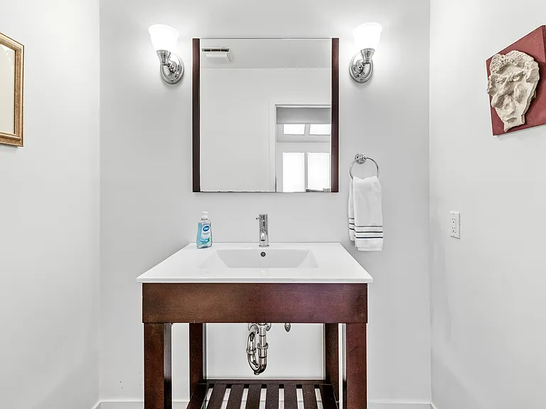 34 Park Cir — Photo 13