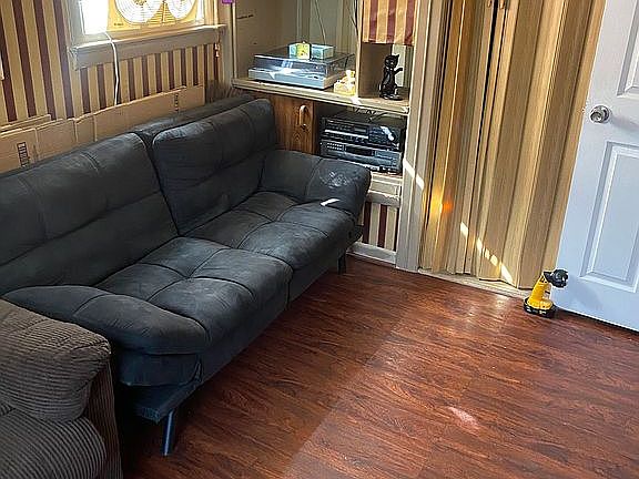 Bedroom #1