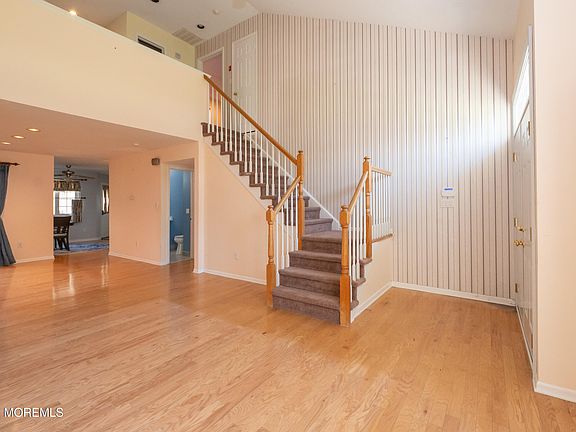 4th image of 39 Winthrop Road #39B