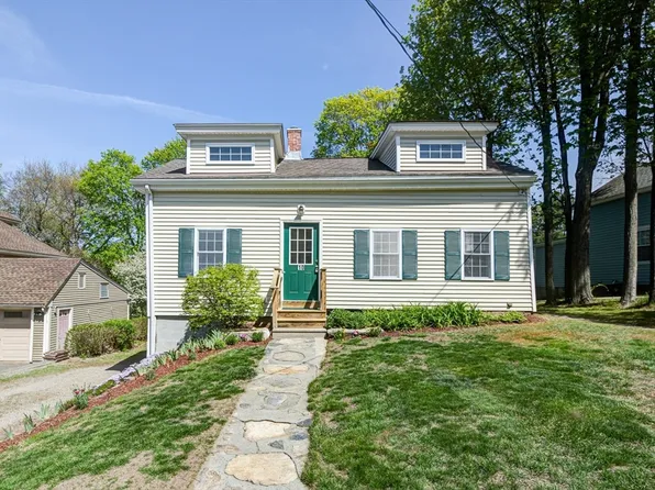 10 Church St, Grafton, MA 01519