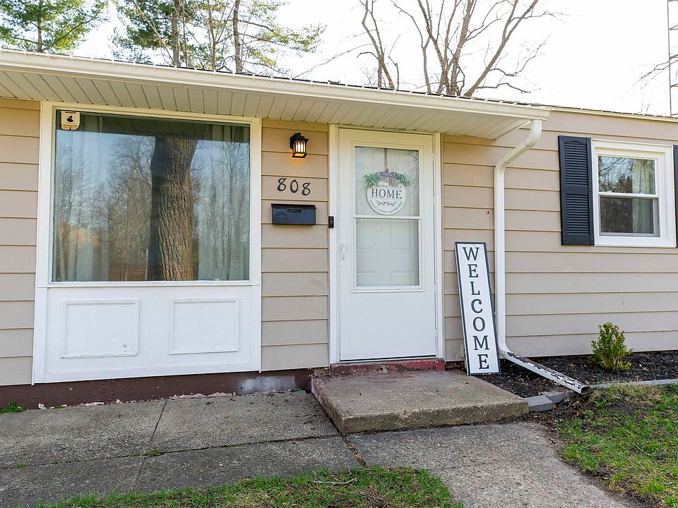 808 Ridgedale Rd, South Bend, IN 46614 Zillow