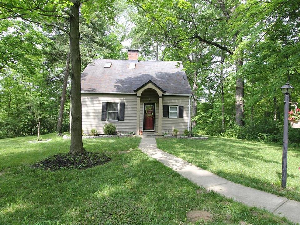 1st image of 462 Clough Pike