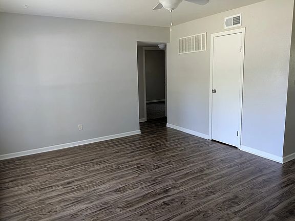 2nd image of 610 NW Little Ave APT A