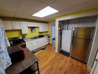 1st image of 113 Pearl St