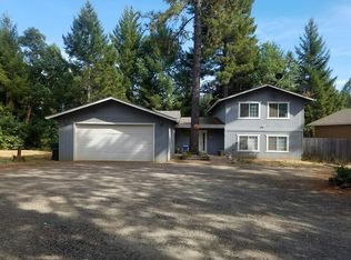 601 Minnow Ln, Wilderville, OR 97543